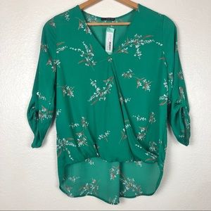 NWT West Kei Allan Rolltab High Low Floral Blouse